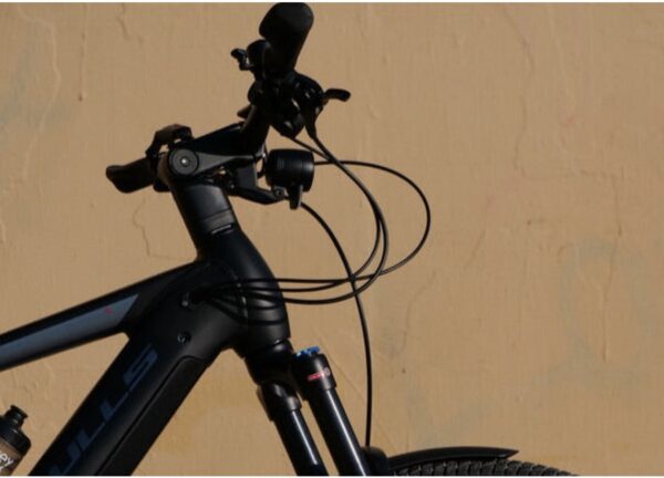 BULLS  ICONIC EVO TR 1 750